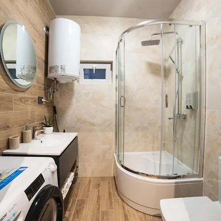 Luxury Petofi Апартаменты *