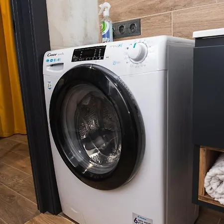 Evuri Petofi *
